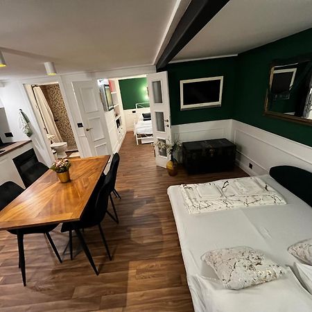 Db Interiors Appartement Split Buitenkant foto