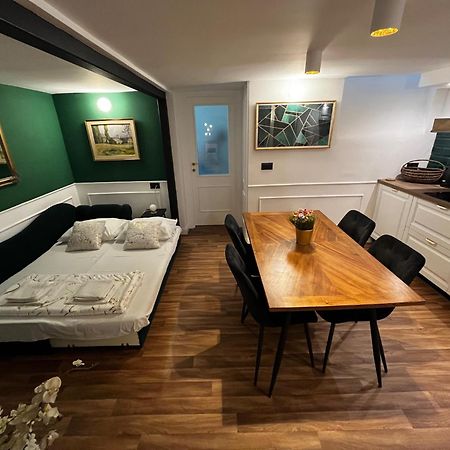 Db Interiors Appartement Split Buitenkant foto