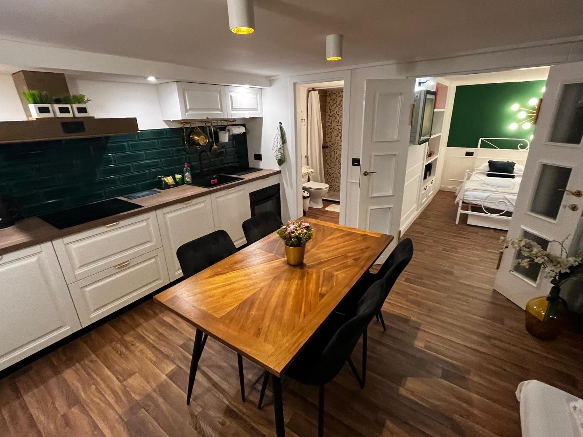 Db Interiors Appartement Split Buitenkant foto